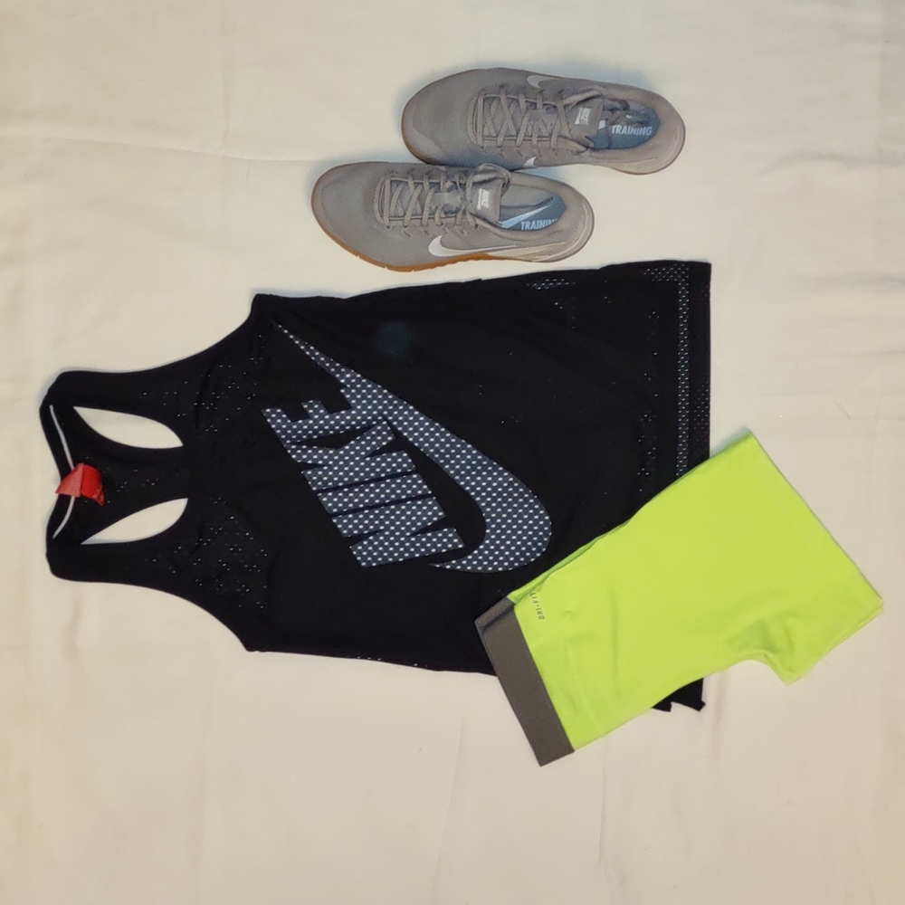 Nike layered mesh tank